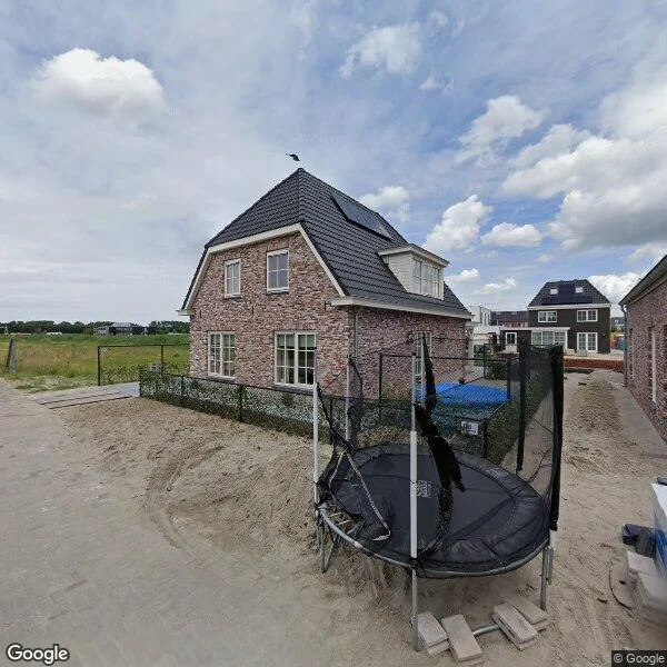 Straatbeeld van Hendrik Lorentzweg 16, 1341BB Almere