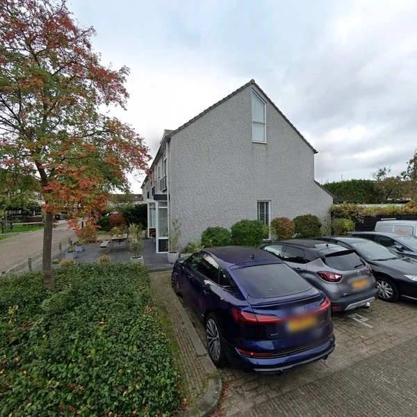 Straatbeeld van Hendrik van Randwijkstraat 30, 2264XK Leidschendam