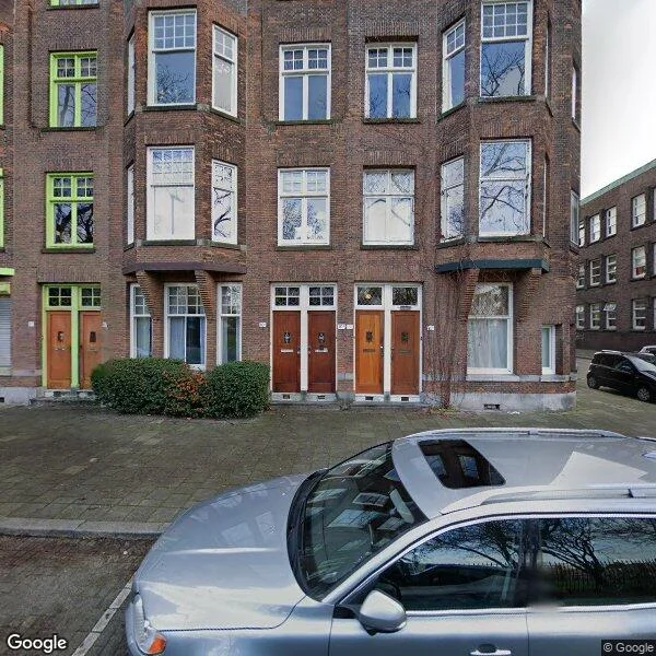 Straatbeeld van Henegouwerplein 10B, 3021PL Rotterdam