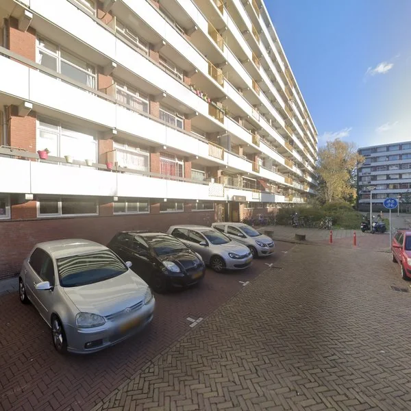 Straatbeeld van Herculesweg 135, 2624VV Delft