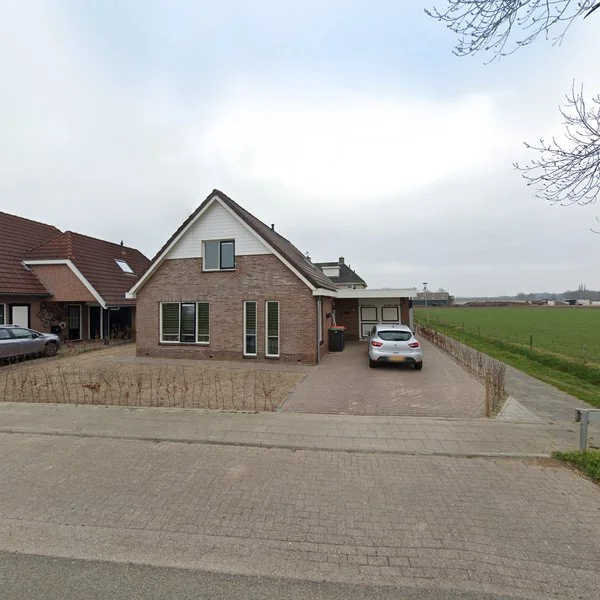 Straatbeeld van Herenbrinksweg 8, 8144RC Lierderholthuis