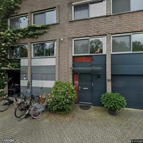 Straatbeeld van Herentalsstraat 32, 1066NK Amsterdam