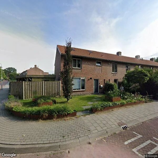 Straatbeeld van Herenveldweg 9, 8084EK 't Harde