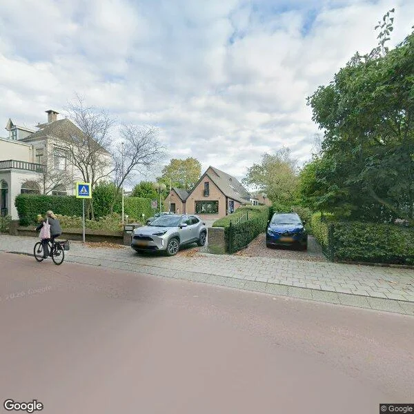 Straatbeeld van Herenweg 83a, 2361EJ Warmond