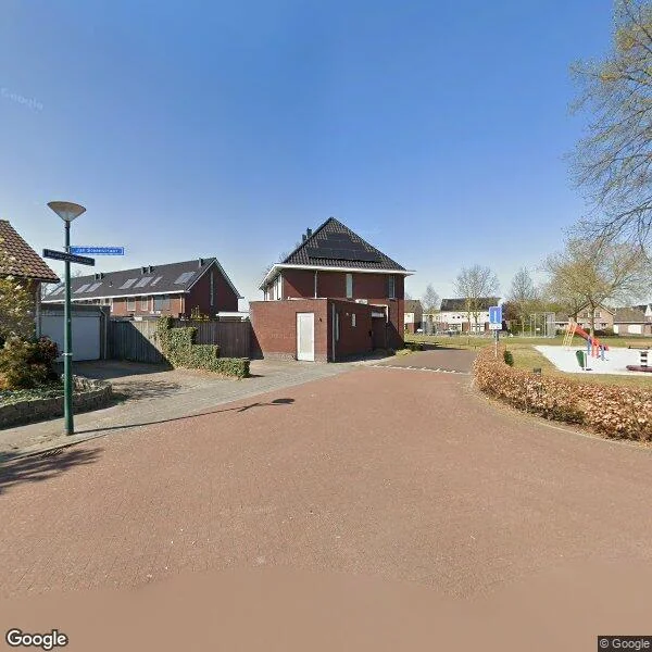Straatbeeld van Herman Broodstraat 3, 5384LB Heesch