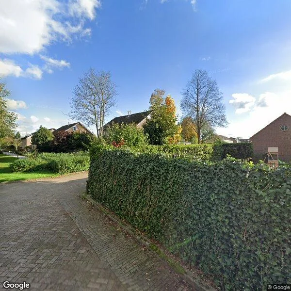 Straatbeeld van Herman de Ruijterweg 2, 4254EG Sleeuwijk