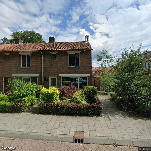 Straatbeeld van Hertogin Meghteldweg 5, 8084VW 't Harde