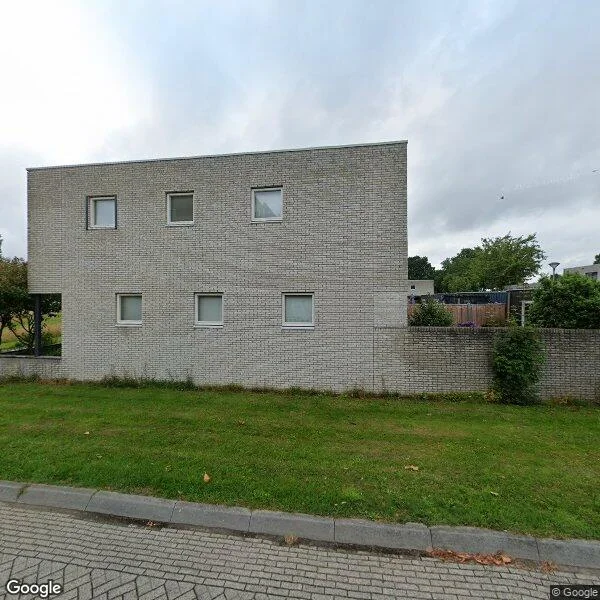 Straatbeeld van Het Waal 78, 7823NP Emmen