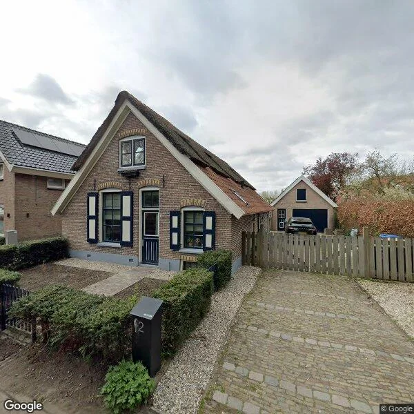 Straatbeeld van Heukelenseweg 2, 7418ED Deventer