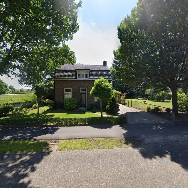 Straatbeeld van Heukelomseweg 40, 5059AK Heukelom