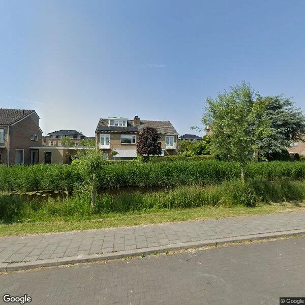 Straatbeeld van Heulweg 28, 3645HD Vinkeveen