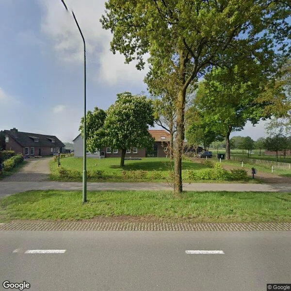 Straatbeeld van Heuvelberg 16, 5469NM Erp