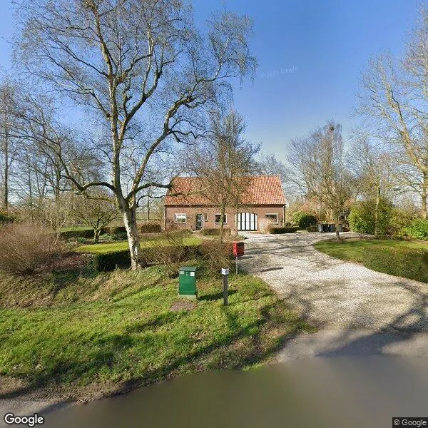 Straatbeeld van Heuvelstraat 60, 6626BP Alphen