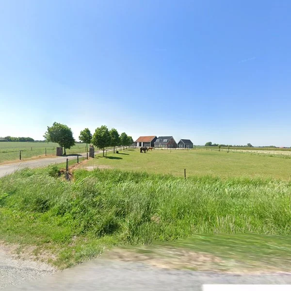 Straatbeeld van Heuvelsweg 13, 4321TE Kerkwerve