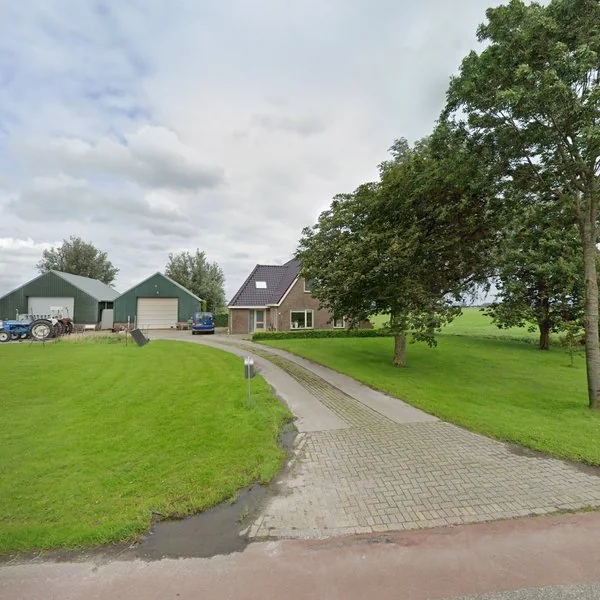 Straatbeeld van Hikkaarderdyk 30, 9177GA Jislum