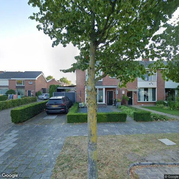 Straatbeeld van Hildewarelaan 23, 5491GG Sint-Oedenrode