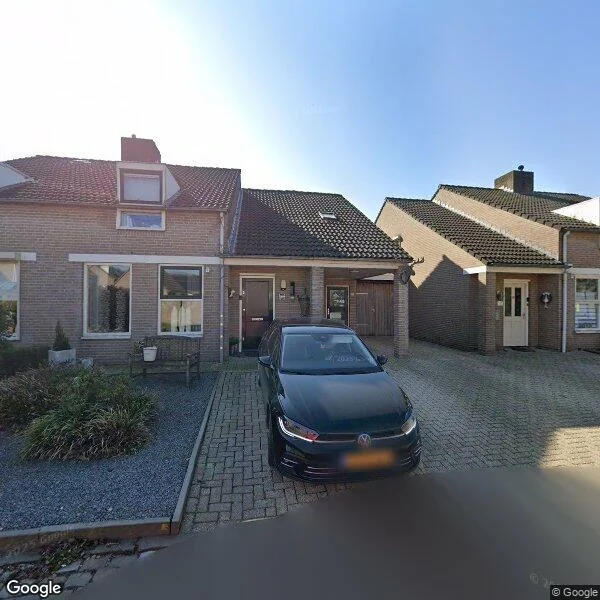 Straatbeeld van Hille Kampkes 29, 5398HV Maren-Kessel
