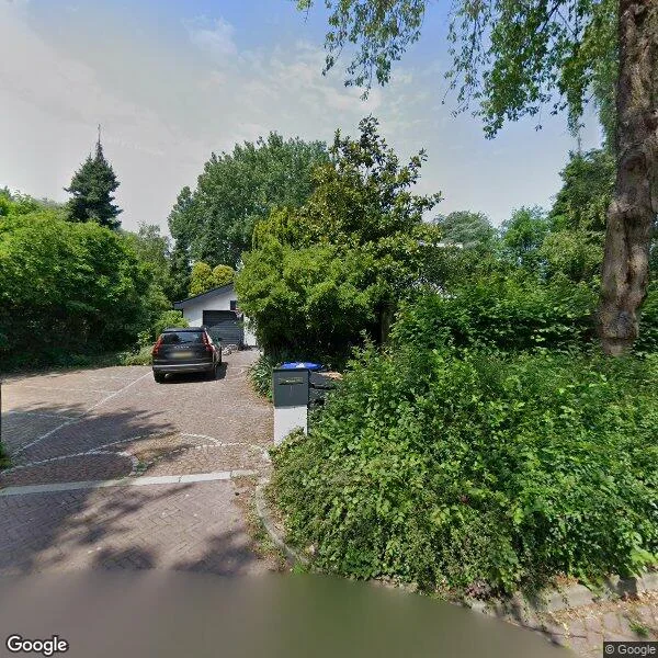 Straatbeeld van Hillenraad 5, 3334BK Zwijndrecht