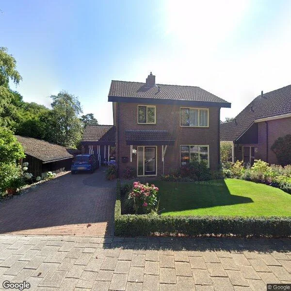 Straatbeeld van Hilversweg 1, 7161PH Neede