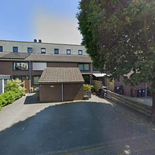 Straatbeeld van Himera 77, 2182RD Hillegom
