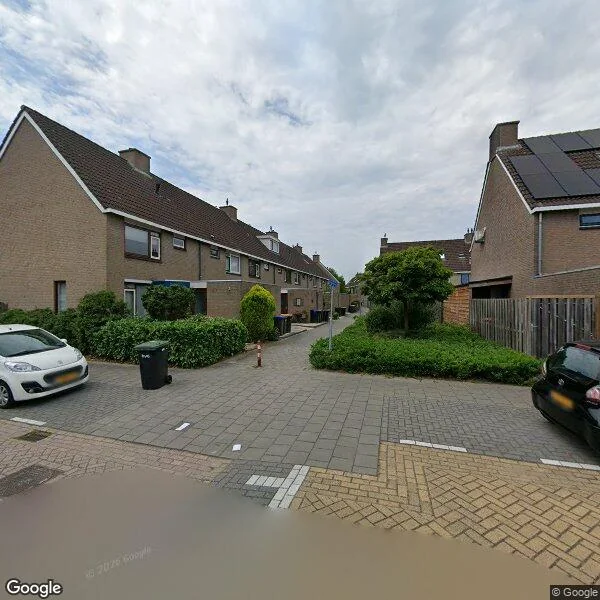 Straatbeeld van Hindemithstraat 16, 3335WG Zwijndrecht