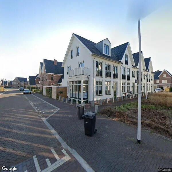Straatbeeld van Hinderdampad 1, 1384AN Weesp