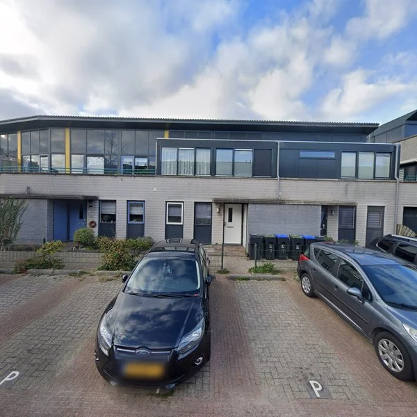 Straatbeeld van Hoefsmid 7, 2353XC Leiderdorp