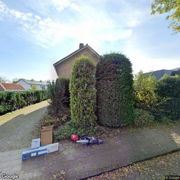 Straatbeeld van Hoek 19, 4271BH Dussen