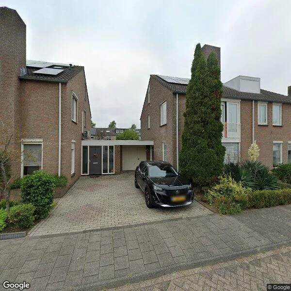 Straatbeeld van Hoevelakenstraat 11, 5045GA Tilburg