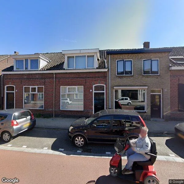 Straatbeeld van Hoevenseweg 46, 5017AE Tilburg