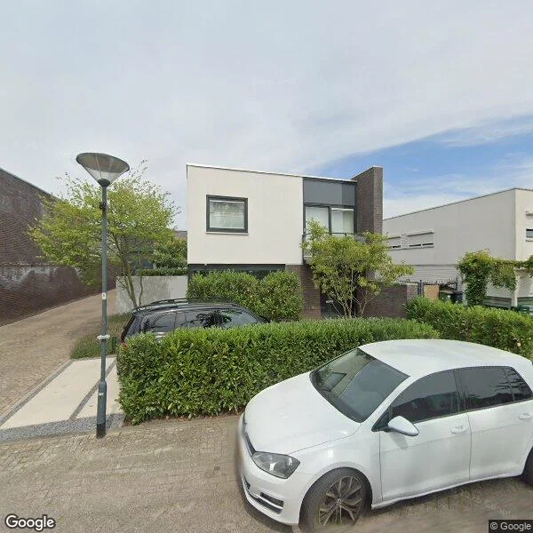 Straatbeeld van Hof Bruheze 402, 5704NR Helmond