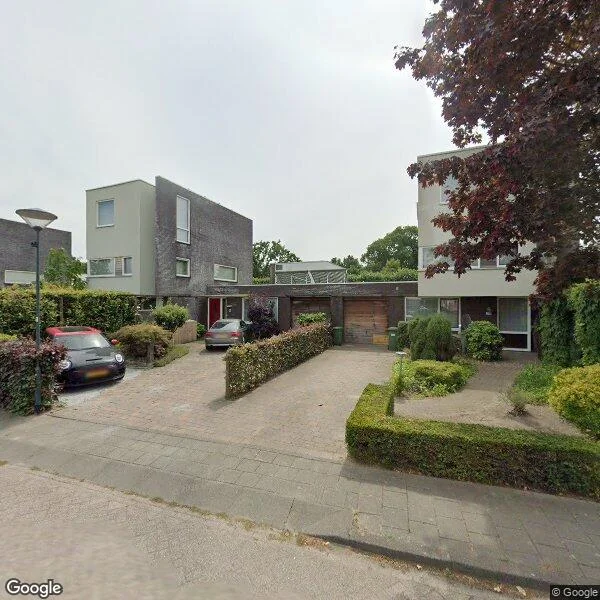 Straatbeeld van Hof Bruheze 427, 5704NR Helmond