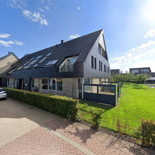 Straatbeeld van Hof van Leerbroek 8, 4245LE Leerbroek