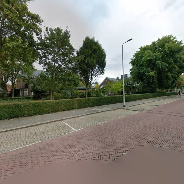 Straatbeeld van Hoflaan 101, 2405BS Alphen aan den Rijn