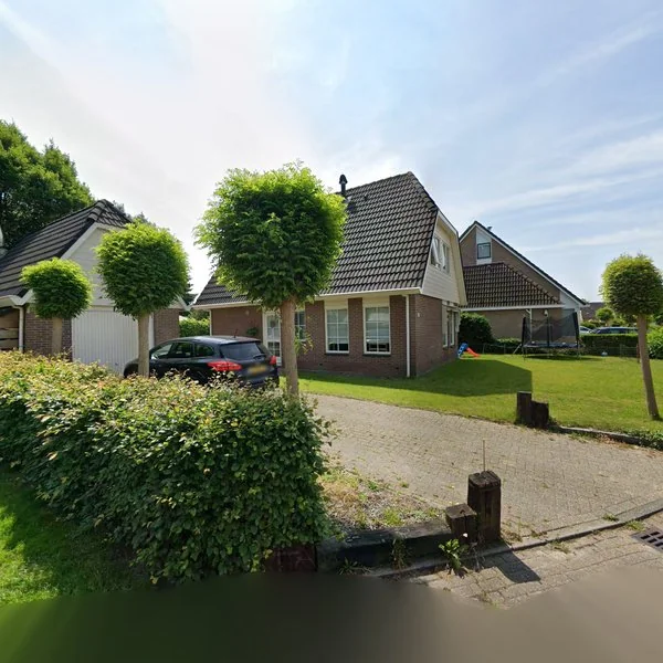 Straatbeeld van Hofsteestraat 30, 8474BC Oldeholtpade