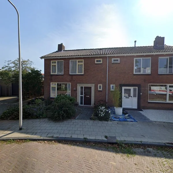 Straatbeeld van Hofzichtstraat 64, 2406XW Alphen aan den Rijn