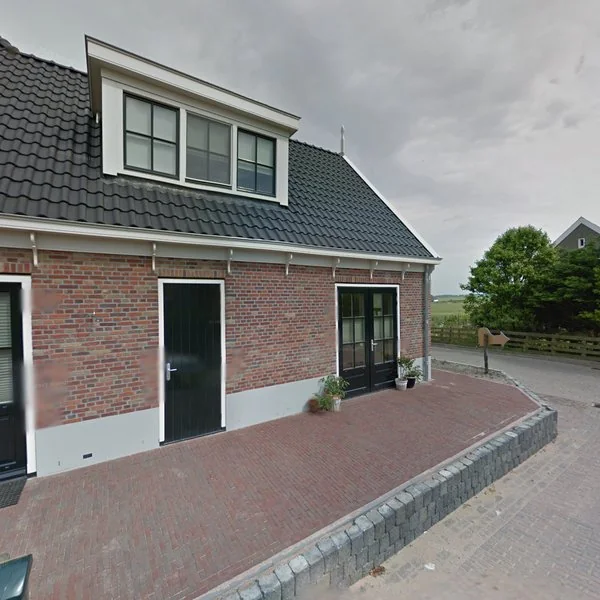 Straatbeeld van Hoge Achterom 2, 1797AZ Den Hoorn
