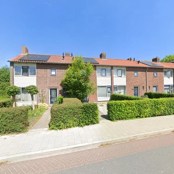 Straatbeeld van Hoge Sluiswal 15, 8316AA Marknesse