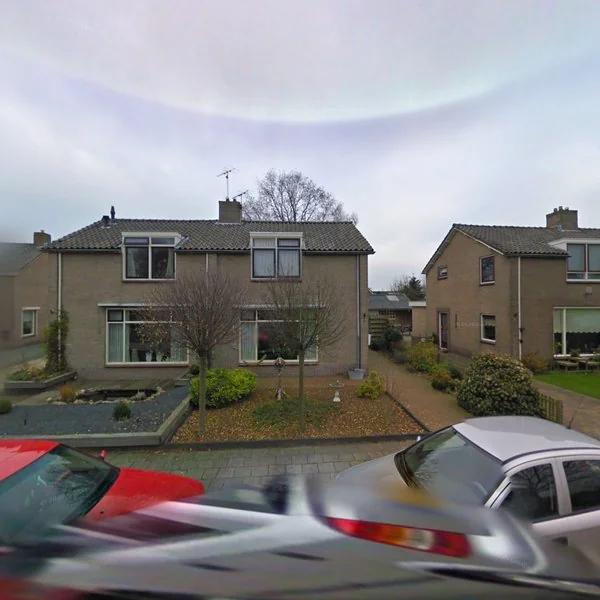 Straatbeeld van Hoge Veldweg 5, 8326BE Sint Jansklooster