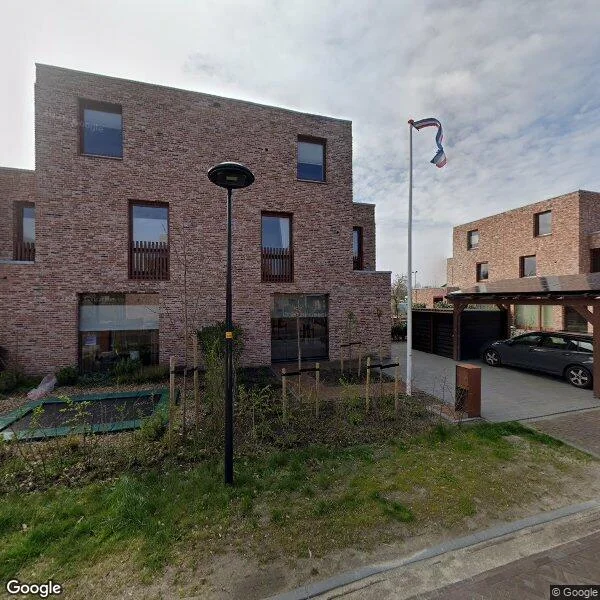 Straatbeeld van Holsteinerlaan 17, 2142GD Cruquius