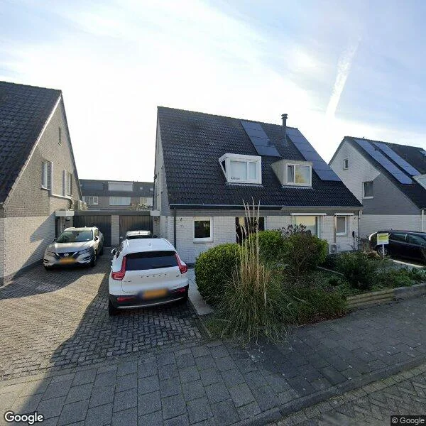 Straatbeeld van Holtenstraat 30, 5045CH Tilburg