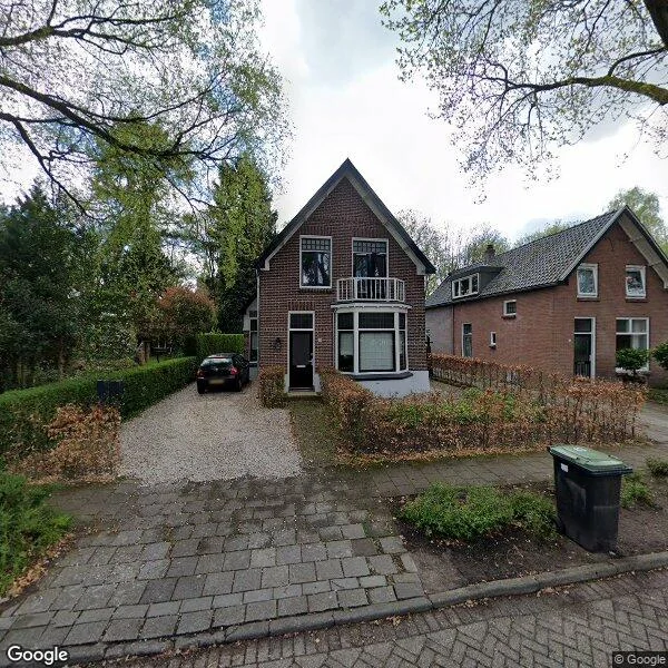 Straatbeeld van Holthuis 43, 7335AB Apeldoorn