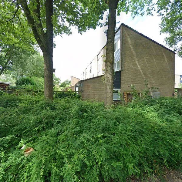 Straatbeeld van Holtingerbrink 33, 7812ES Emmen