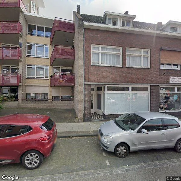 Straatbeeld van Holzstraat 130A, 6461HS Kerkrade
