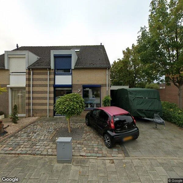 Straatbeeld van Hondsbroek 74, 6121XC Born