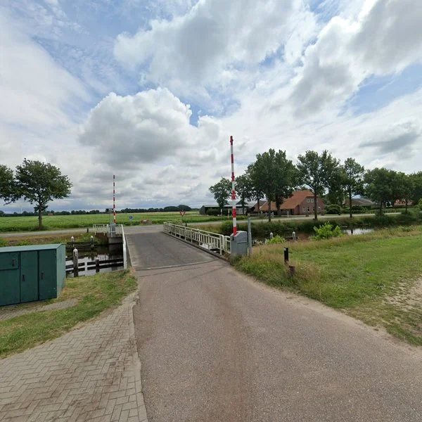 Straatbeeld van Hoofdkanaal WZ 130, 7881AG Emmer-Compascuum