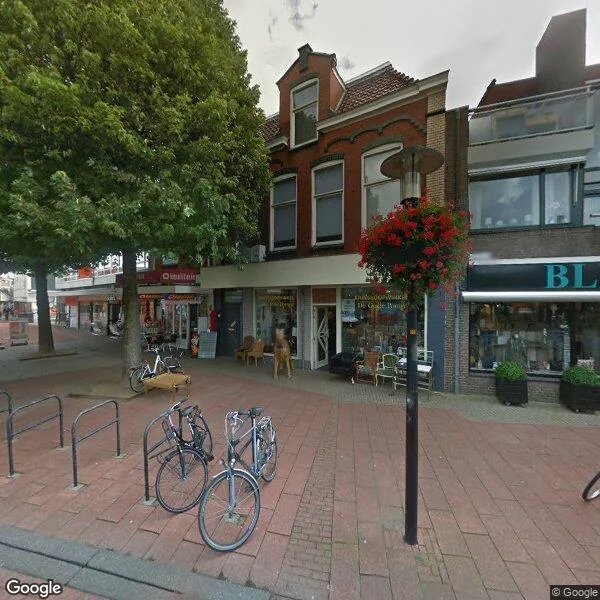 Straatbeeld van Hoofdstraat 105, 2181EC Hillegom