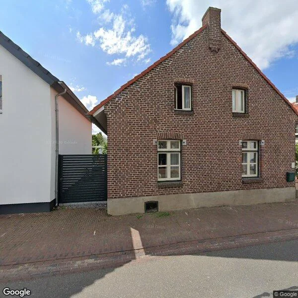 Straatbeeld van Hoofdstraat 20, 6049EB Herten