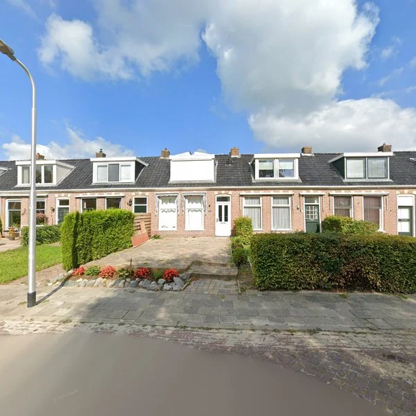 Straatbeeld van Hoofdstraat 44, 9003LL Warten