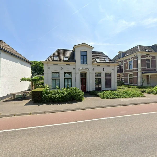 Straatbeeld van Hoofdstraat 90, 6994AK De Steeg